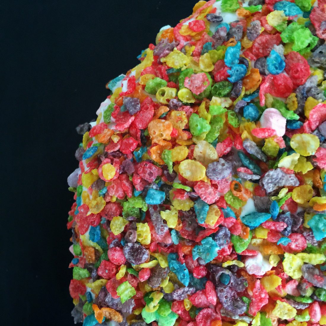 Easy Marshmallow Fruity Pebbles Cereal Cake Frosting Tip Roasted Beanz